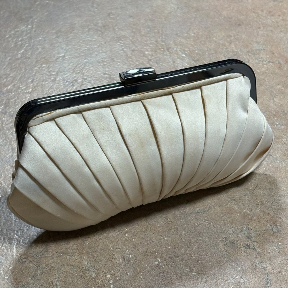 Vintage Kate Landry Pleated Satin Clutch Silver Chain Strap & Rhinestone Clasp - Picture 4 of 16